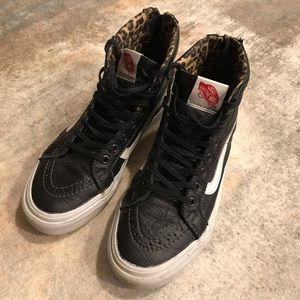 Women’s Leopard VANS